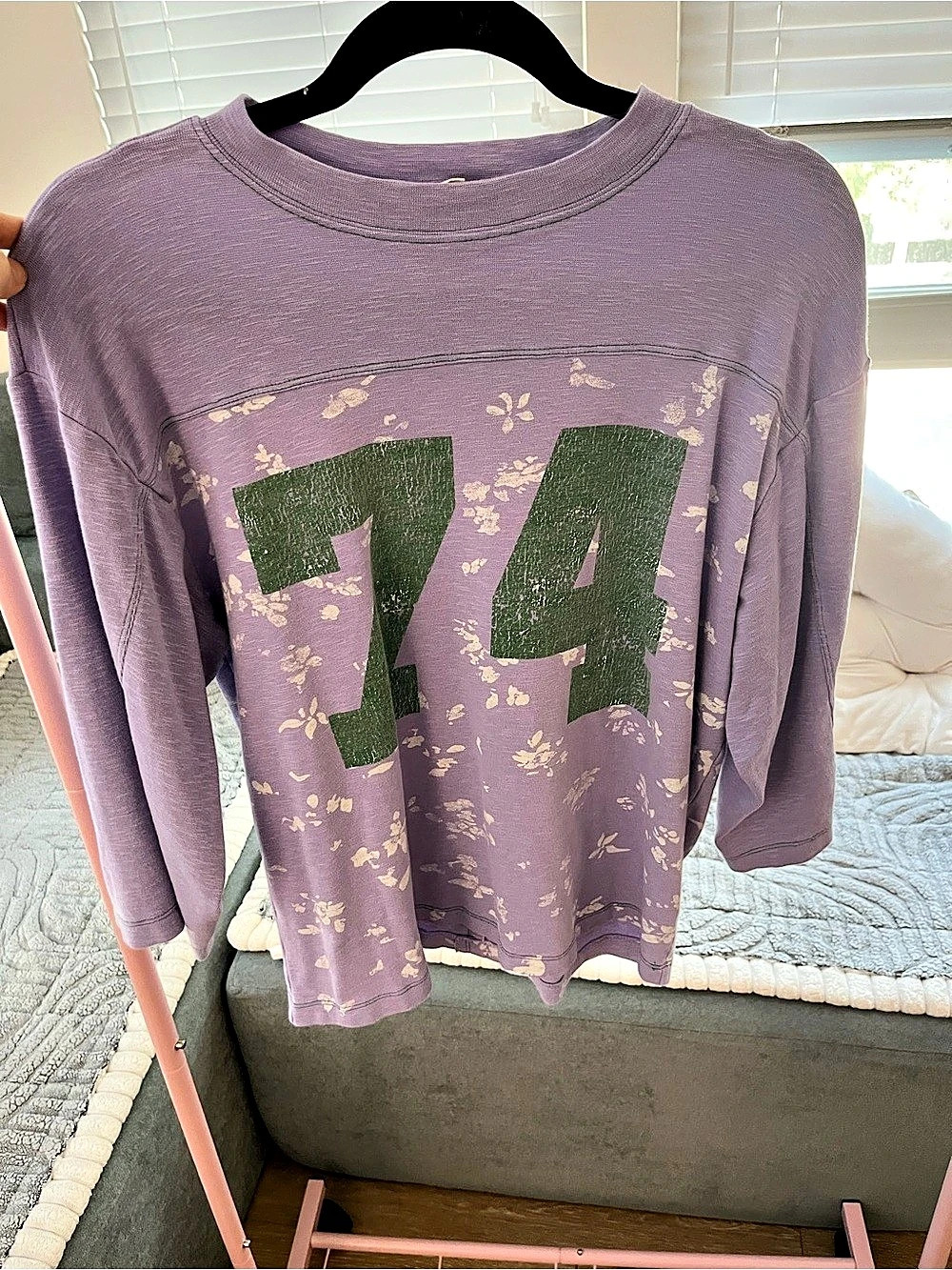 PILCRO 3/4 Sleeve Varsity Tee Floral Purple Size Small